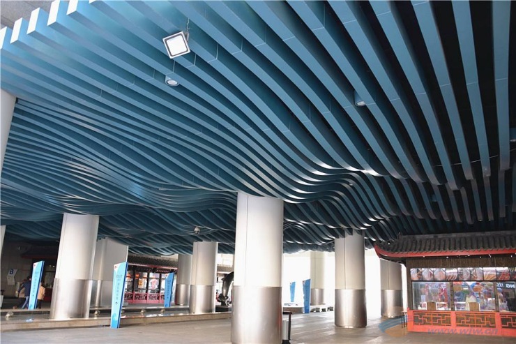 弧形鋁方通 弧形鋁方通